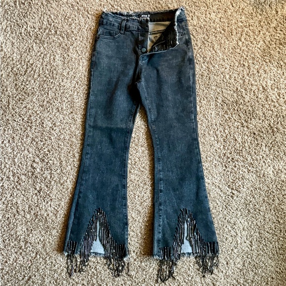 Buckle Blue B Collection Rhinestone Fringe Cropped Flare Jeans – Size Small - Picture 13 of 15